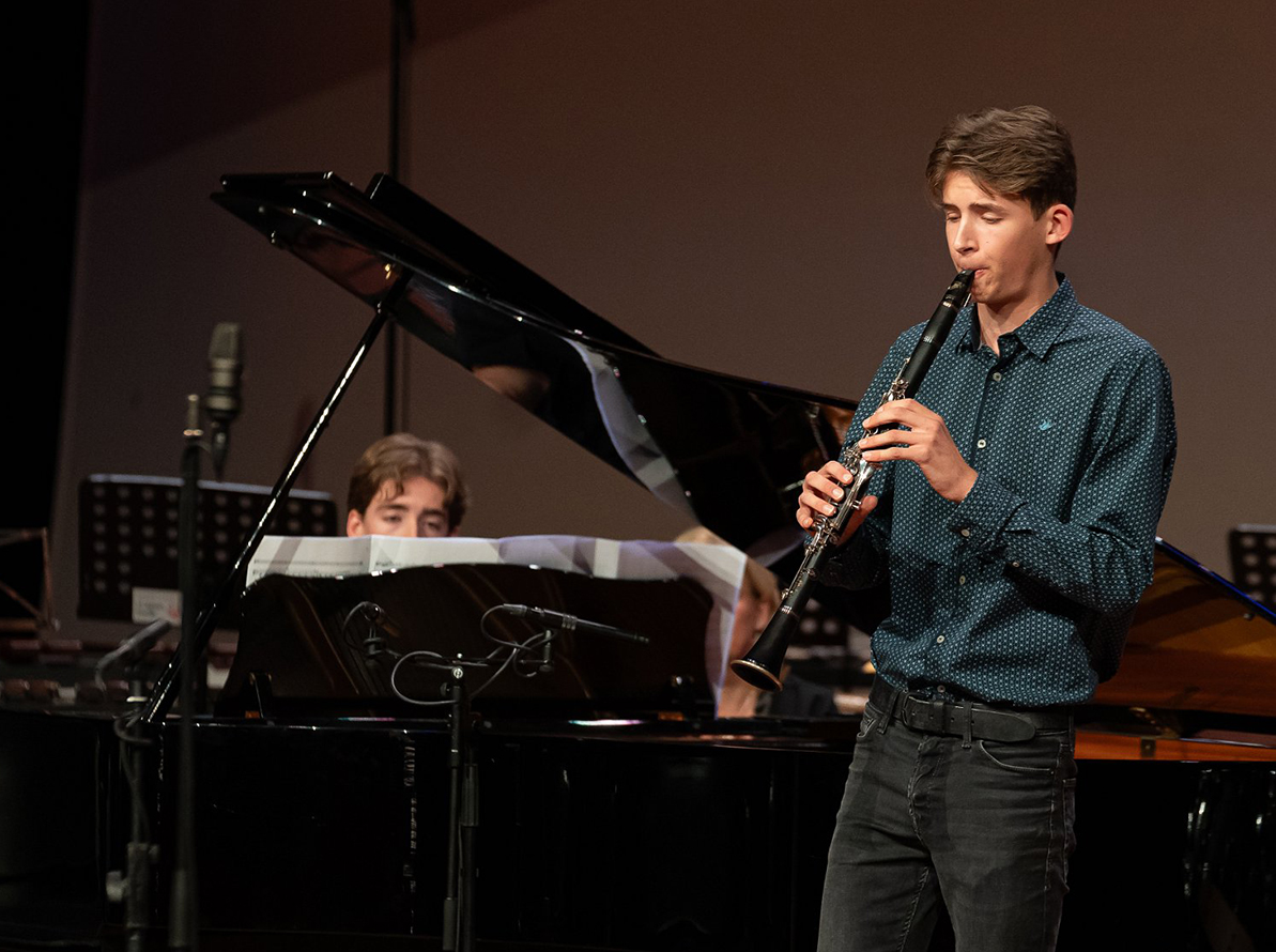 Klarinettist Ruud Somers, winnaar van de Finale Jonge Solisten 2023, trad op tijdens het Klankkleur Festival 2023.